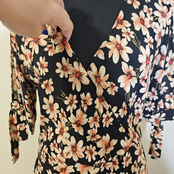 Floral Black Jumpsuit - Picture 6 of 7